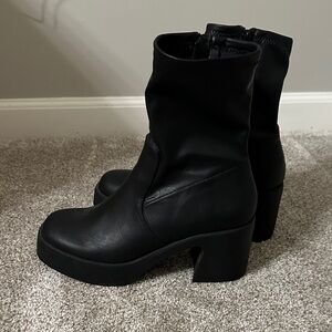 Steve Madden Black Heeled Boots